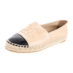 Chanel Interlocking CC Logo Leather Espadrilles